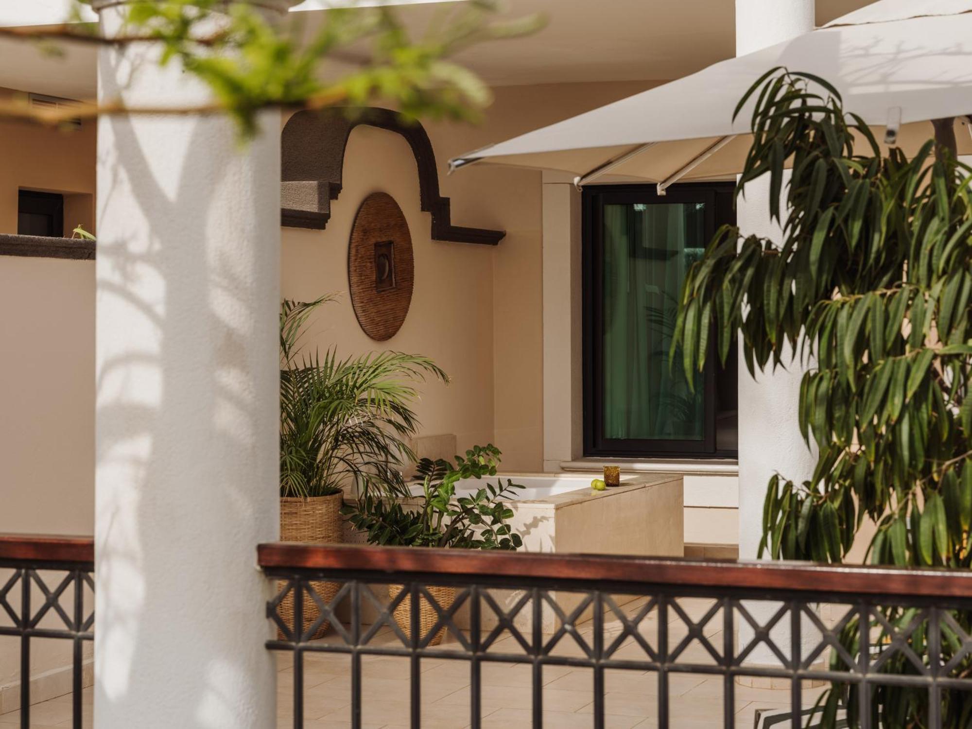Hotel Gran Melia Palacio De Isora & 5*
